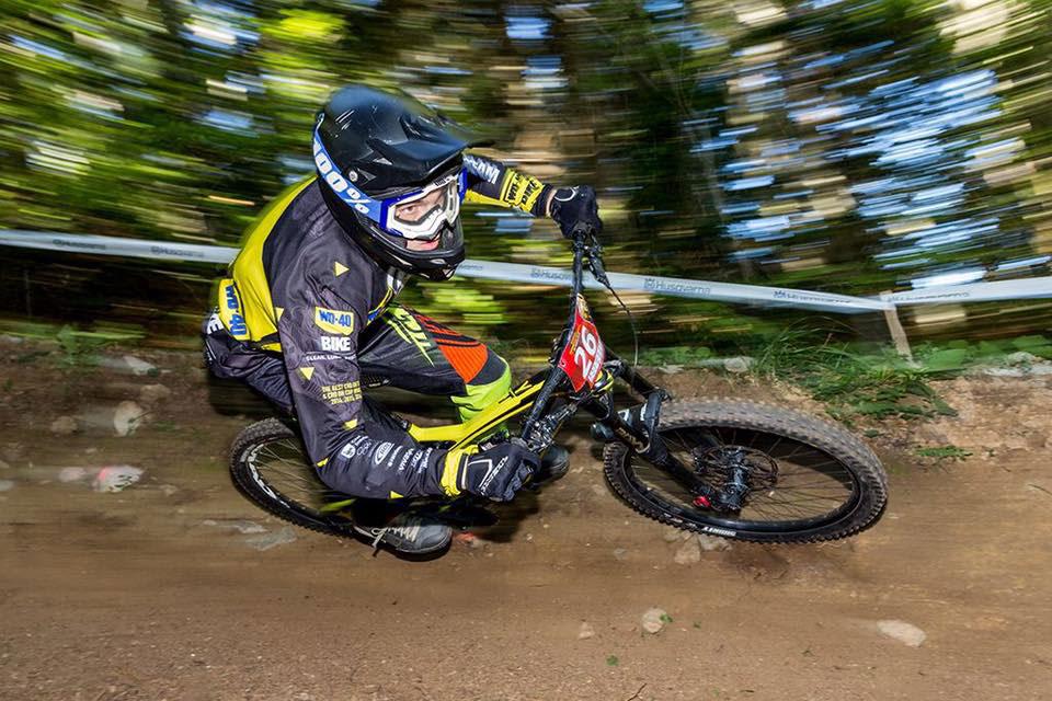 downhill tršće